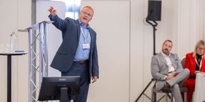 20251111 Topsides UK25 060